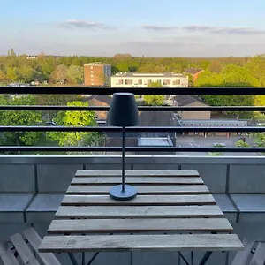  Apartment Cosy Uber Den Dachern Von
