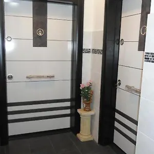  Apartment In Naehe Messe Flughafen