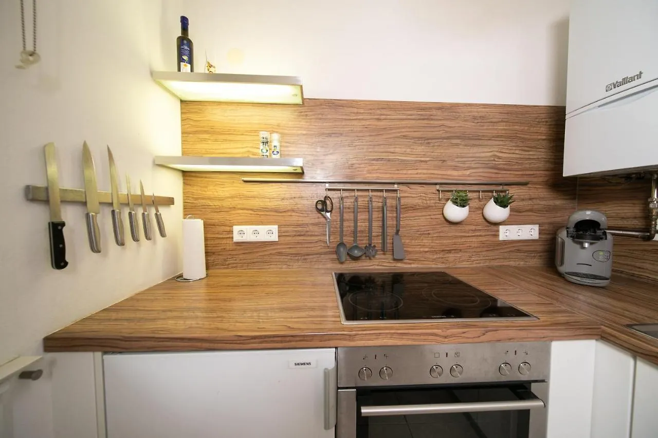 Apartment Blue - Zentral und gut angebunden Düsseldorf